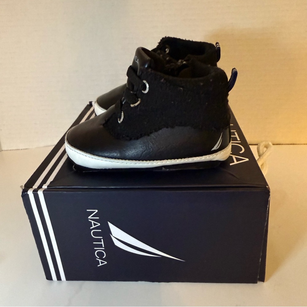 Nautica Black Boots Modern Lace-Up Design